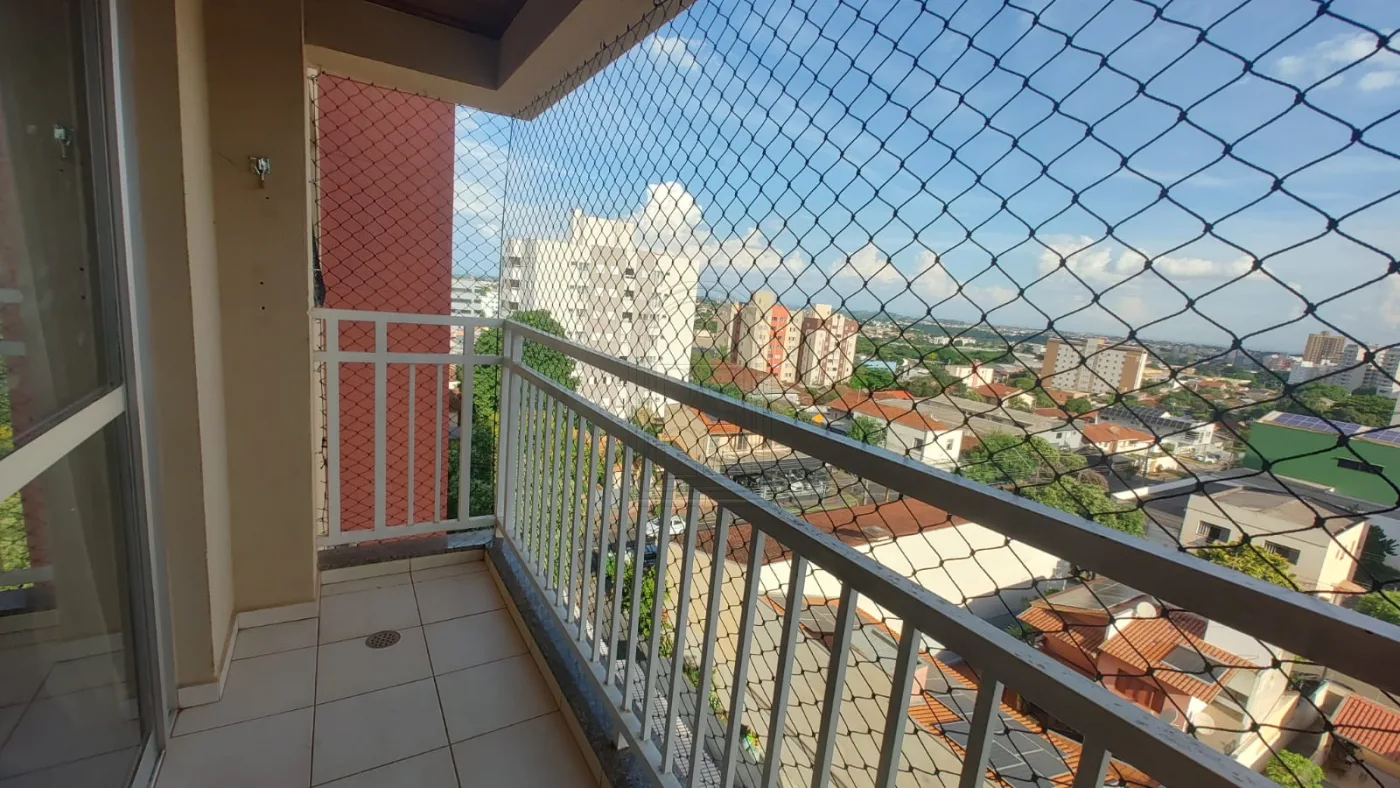 Comprar Apartamento / Padr&atilde;o em Londrina R$ 370.000,00 - Foto 9