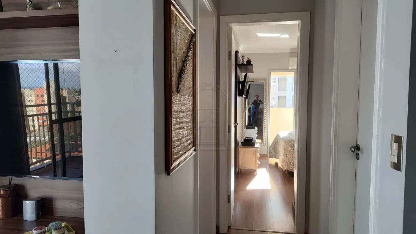 Comprar Apartamento / Padr&atilde;o em Londrina R$ 370.000,00 - Foto 17