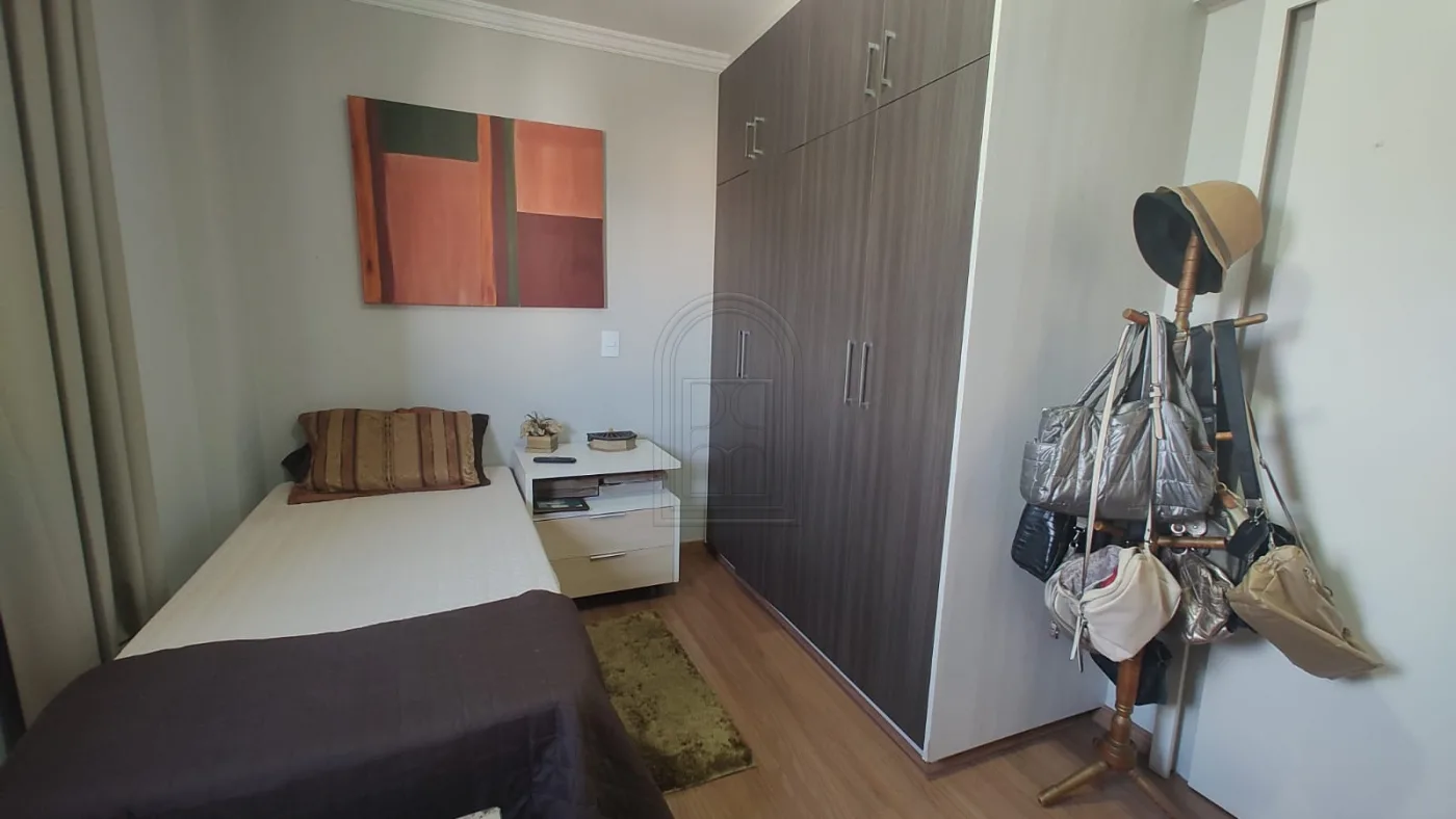 Comprar Apartamento / Padr&atilde;o em Londrina R$ 370.000,00 - Foto 24