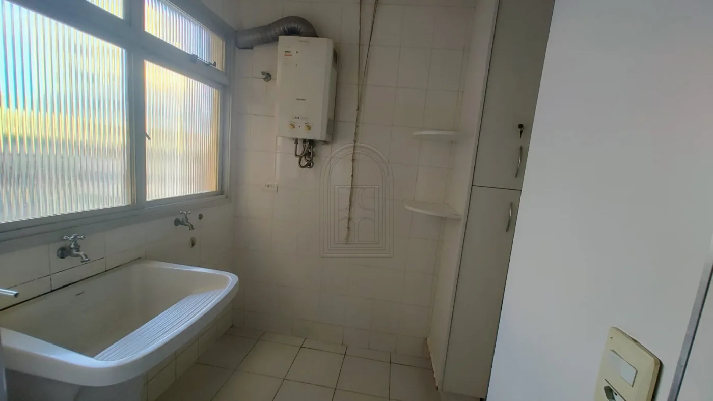 Comprar Apartamento / Padr&atilde;o em Londrina R$ 525.000,00 - Foto 16