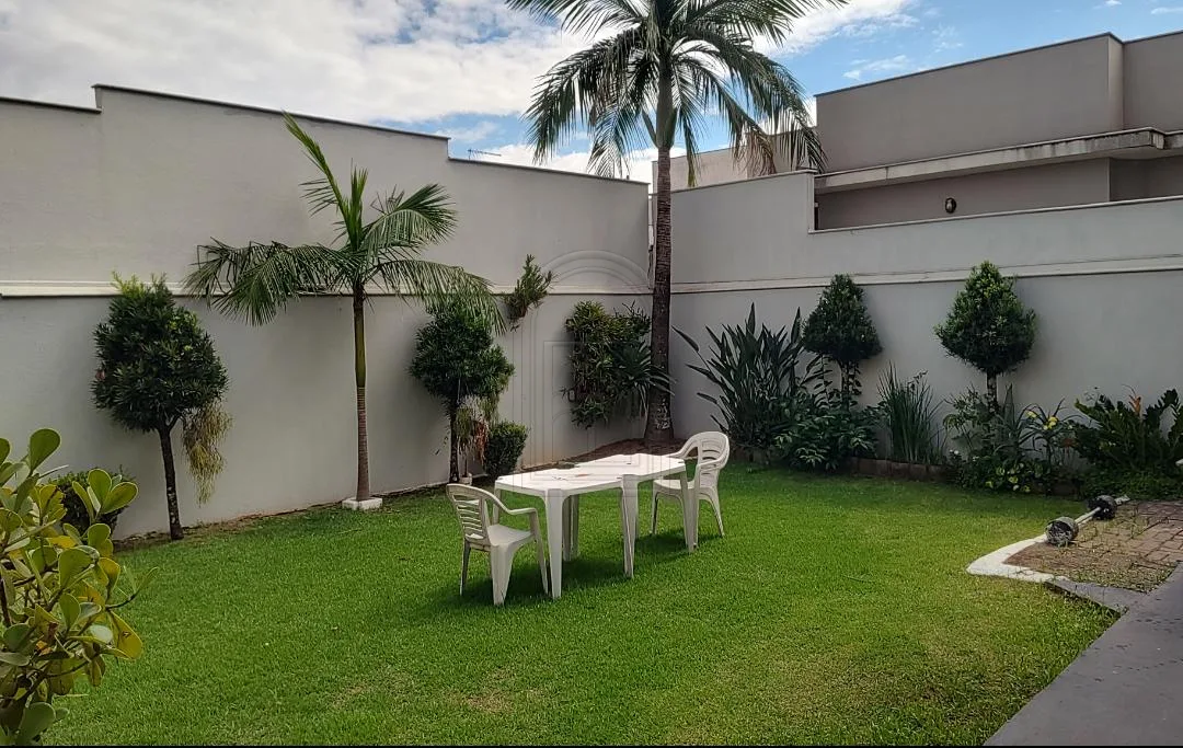 Comprar Casa / Sobrado em Londrina R$ 950.000,00 - Foto 26