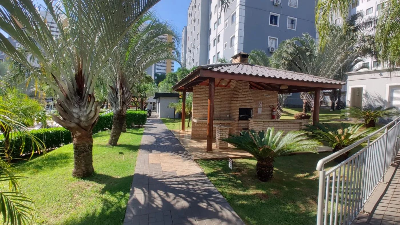 Comprar Apartamento / Padr&atilde;o em Londrina R$ 270.000,00 - Foto 11