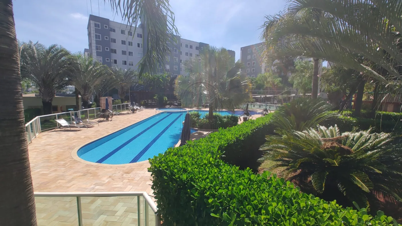Comprar Apartamento / Padr&atilde;o em Londrina R$ 270.000,00 - Foto 13