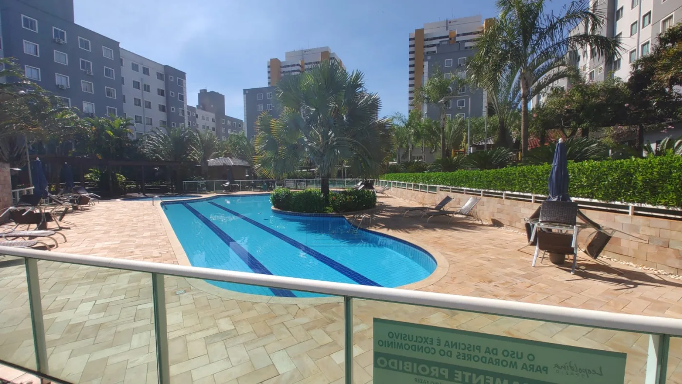 Comprar Apartamento / Padr&atilde;o em Londrina R$ 270.000,00 - Foto 14