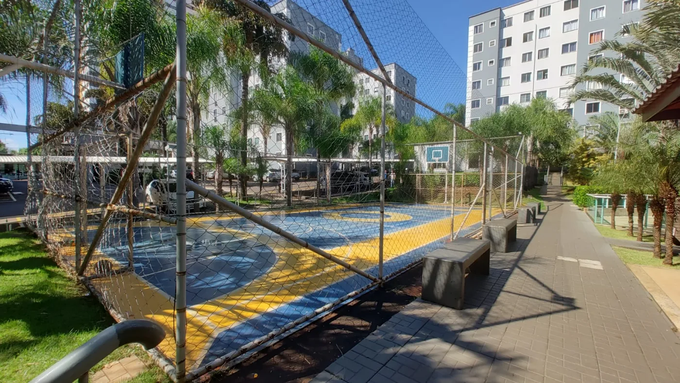 Comprar Apartamento / Padr&atilde;o em Londrina R$ 270.000,00 - Foto 20