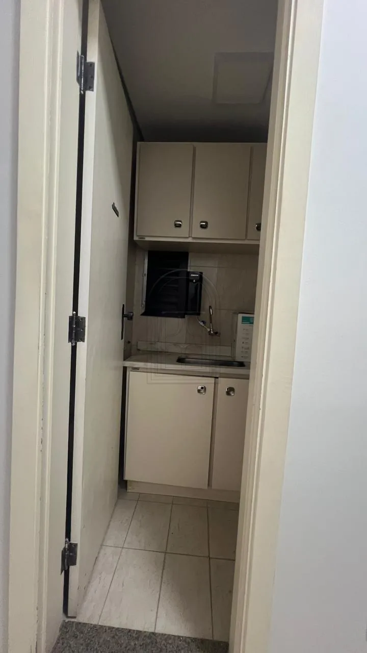 Alugar Comercial / Sal&atilde;o em Condom&iacute;nio em Londrina R$ 1.950,00 - Foto 5