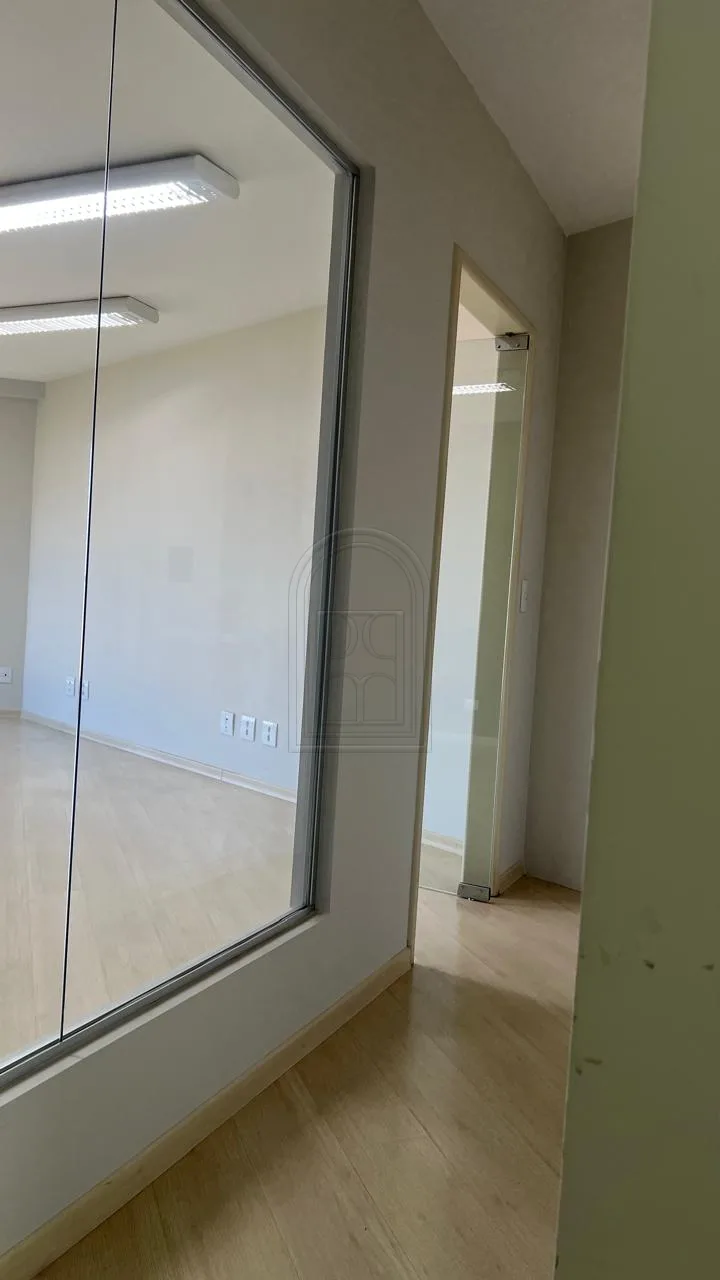 Alugar Comercial / Sal&atilde;o em Condom&iacute;nio em Londrina R$ 1.950,00 - Foto 6