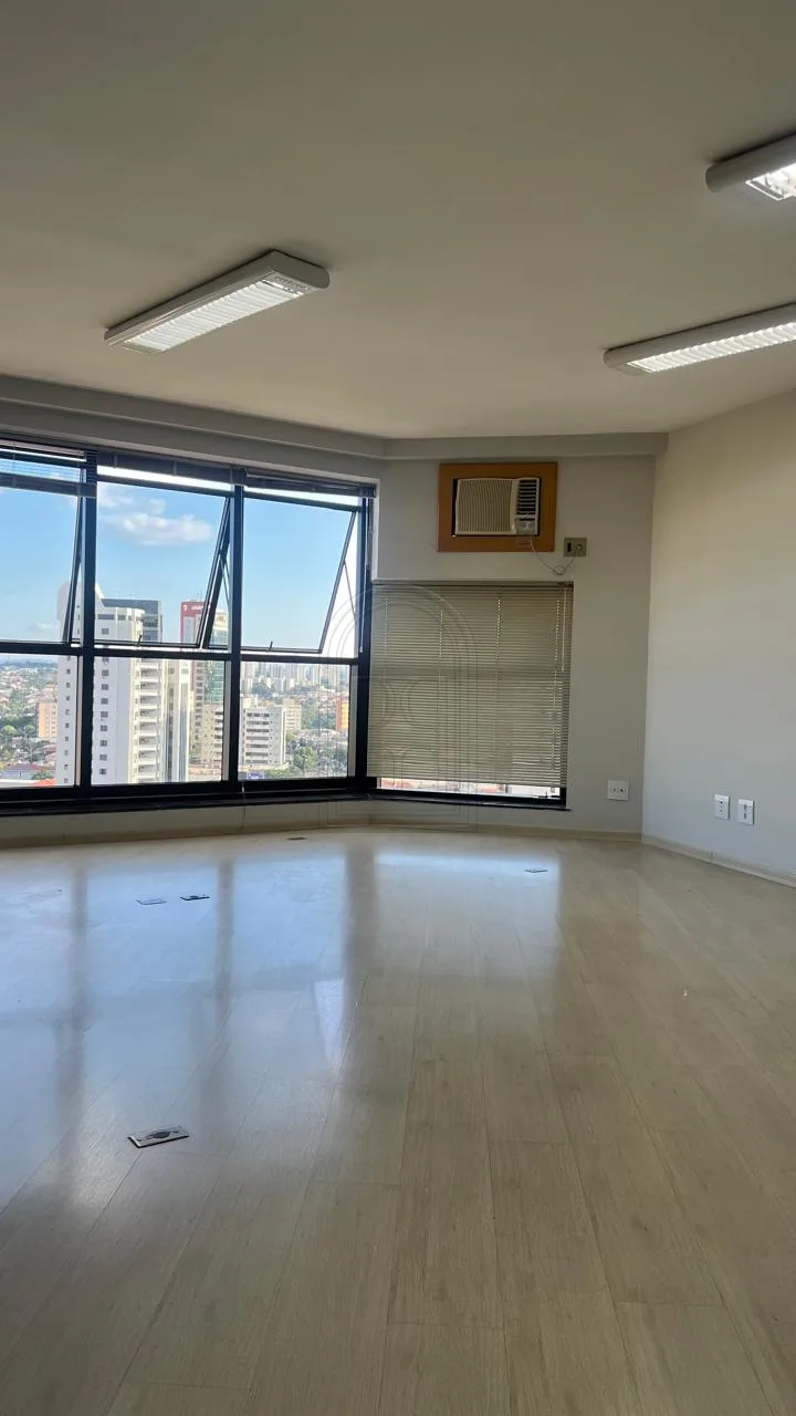 Alugar Comercial / Sal&atilde;o em Condom&iacute;nio em Londrina R$ 1.950,00 - Foto 9