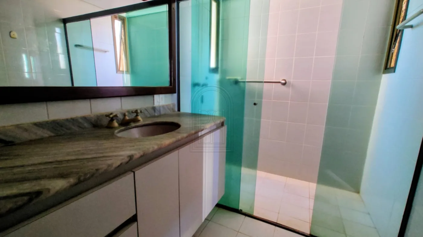 Comprar Apartamento / Padr&atilde;o em Londrina R$ 950.000,00 - Foto 11