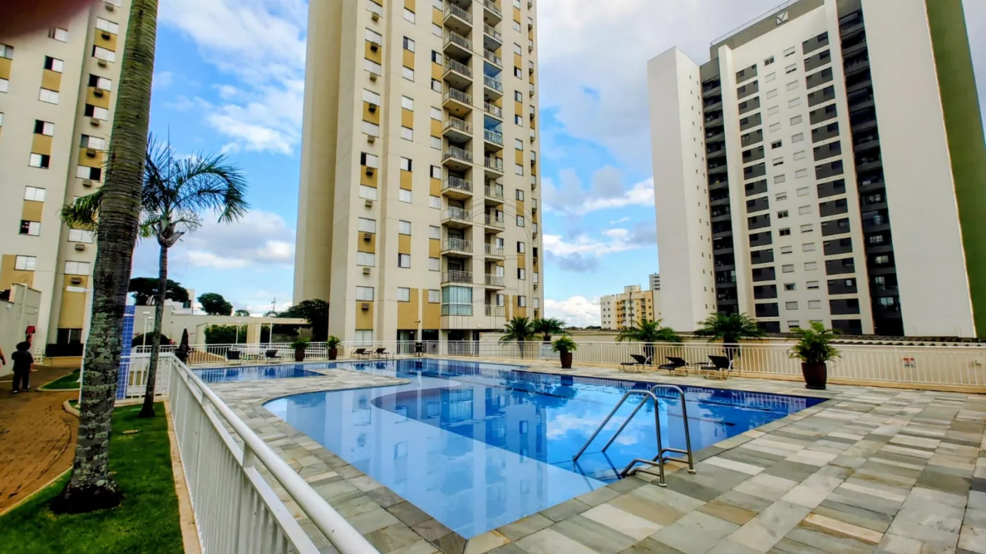 Comprar Apartamento / Padr&atilde;o em Londrina R$ 540.000,00 - Foto 27