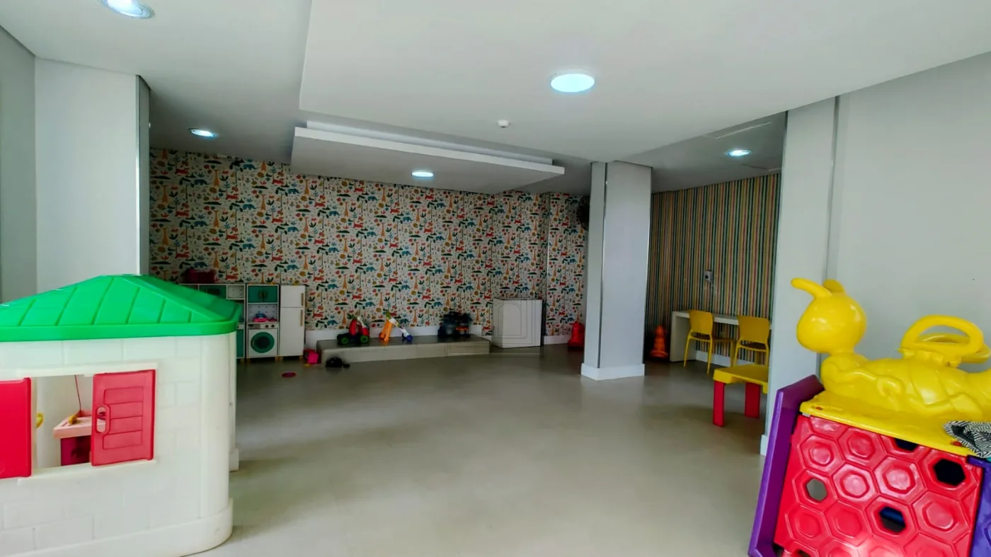 Comprar Apartamento / Padr&atilde;o em Londrina R$ 540.000,00 - Foto 31