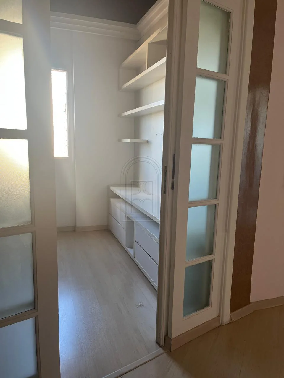 Alugar Apartamento / Padr&atilde;o em Londrina R$ 3.000,00 - Foto 1