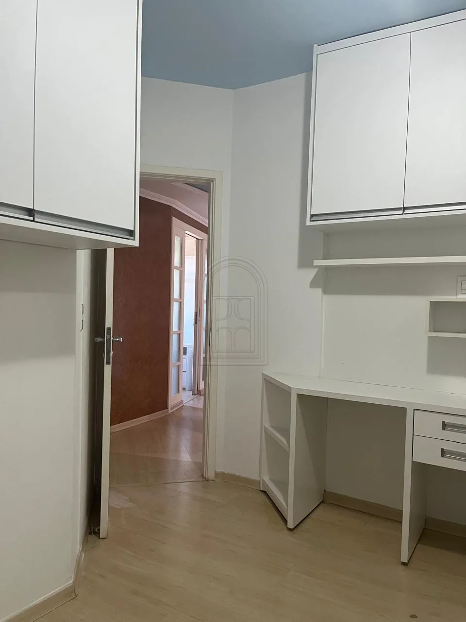 Alugar Apartamento / Padr&atilde;o em Londrina R$ 3.000,00 - Foto 7