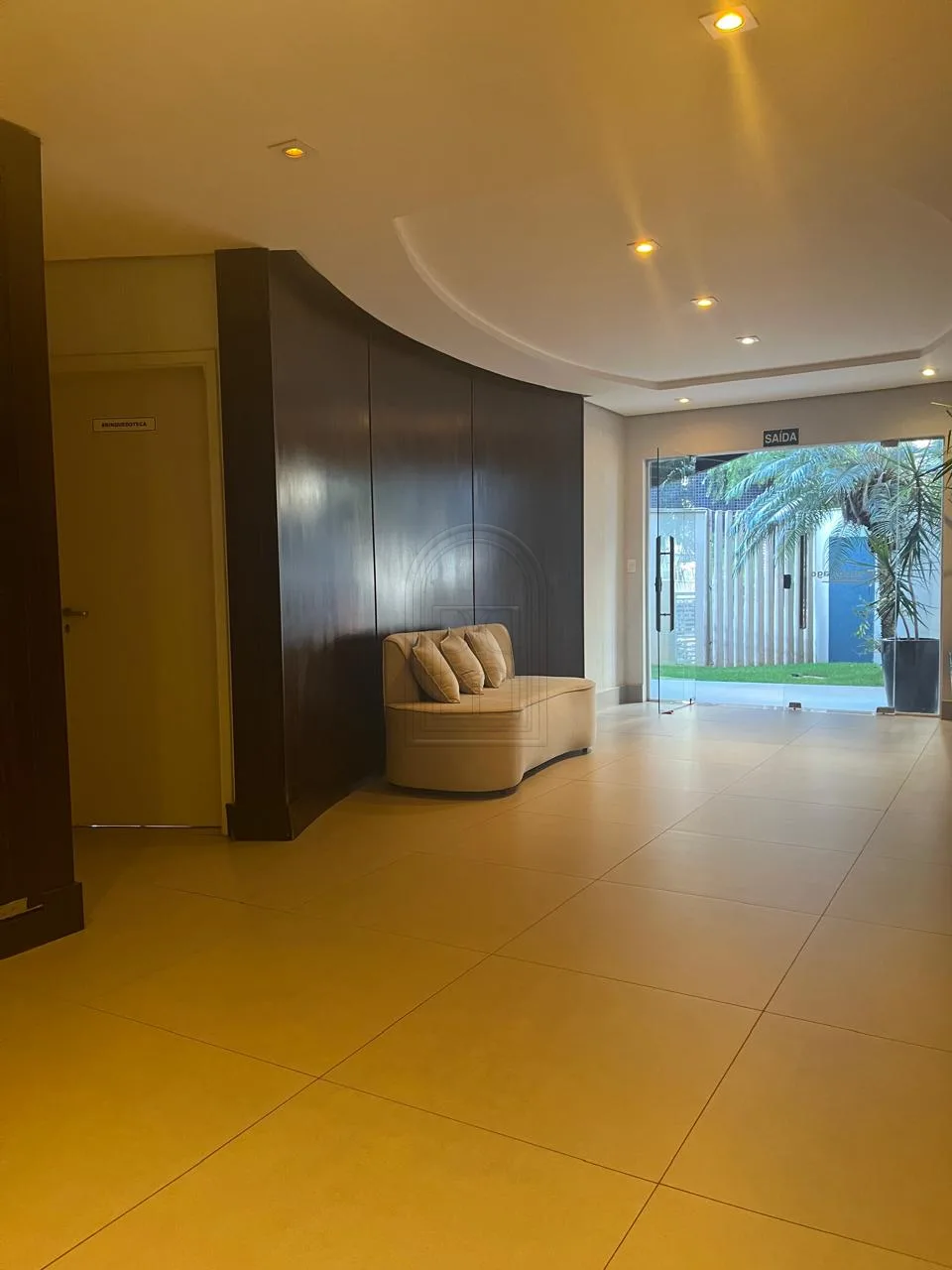 Alugar Apartamento / Padr&atilde;o em Londrina R$ 3.000,00 - Foto 22