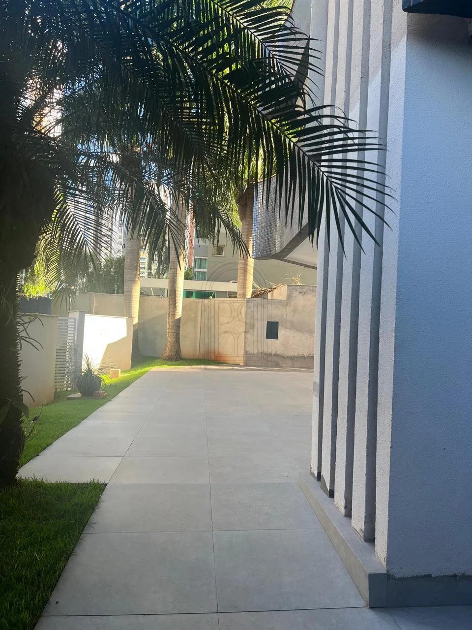 Alugar Apartamento / Padr&atilde;o em Londrina R$ 3.000,00 - Foto 25