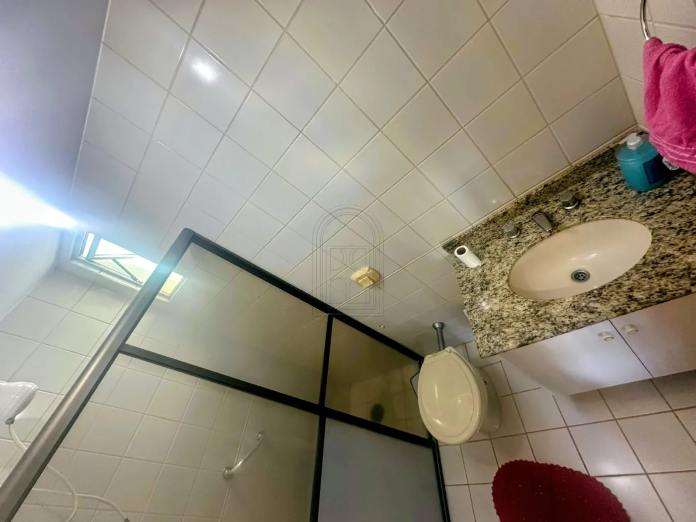 Comprar Apartamento / Padr&atilde;o em Londrina R$ 320.000,00 - Foto 11