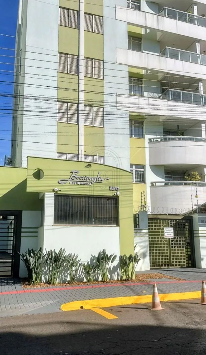 Comprar Apartamento / Padr&atilde;o em Londrina R$ 320.000,00 - Foto 12
