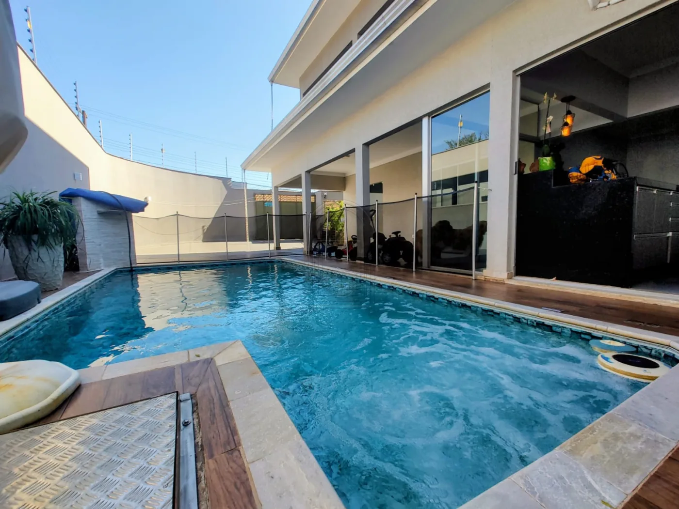 Comprar Casa / Sobrado em Londrina R$ 1.400.000,00 - Foto 14