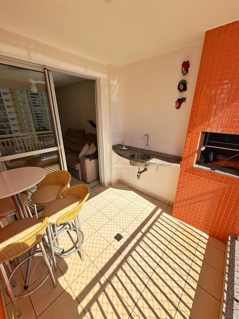 Comprar Apartamento / Padr&atilde;o em Londrina R$ 700.000,00 - Foto 13