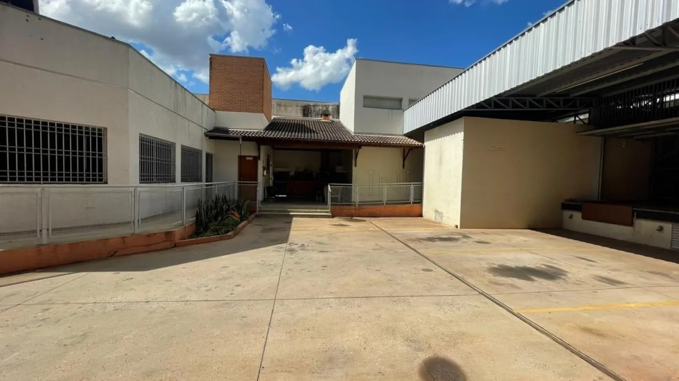 Alugar Comercial / Ponto Comercial em Bauru R$ 22.000,00 - Foto 17