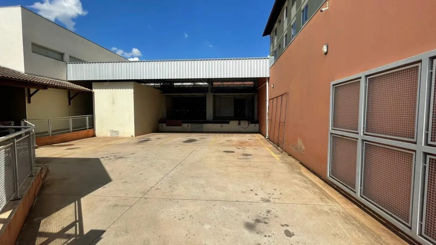 Alugar Comercial / Ponto Comercial em Bauru R$ 22.000,00 - Foto 18