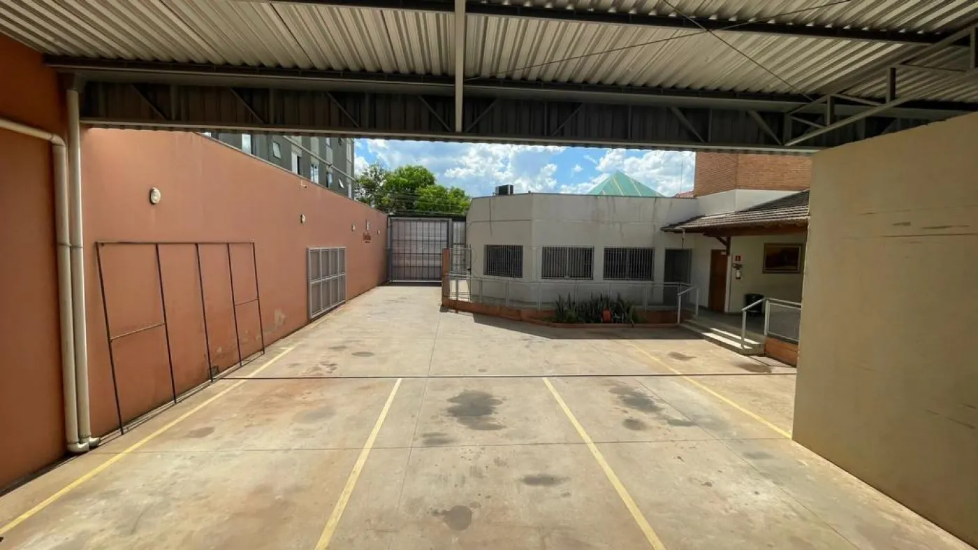 Alugar Comercial / Ponto Comercial em Bauru R$ 22.000,00 - Foto 29