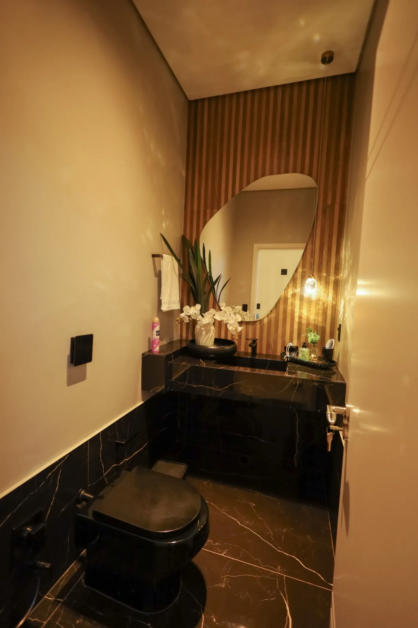 Comprar Casa / Padr&atilde;o em Len&ccedil;&oacute;is Paulista R$ 3.000.000,00 - Foto 9