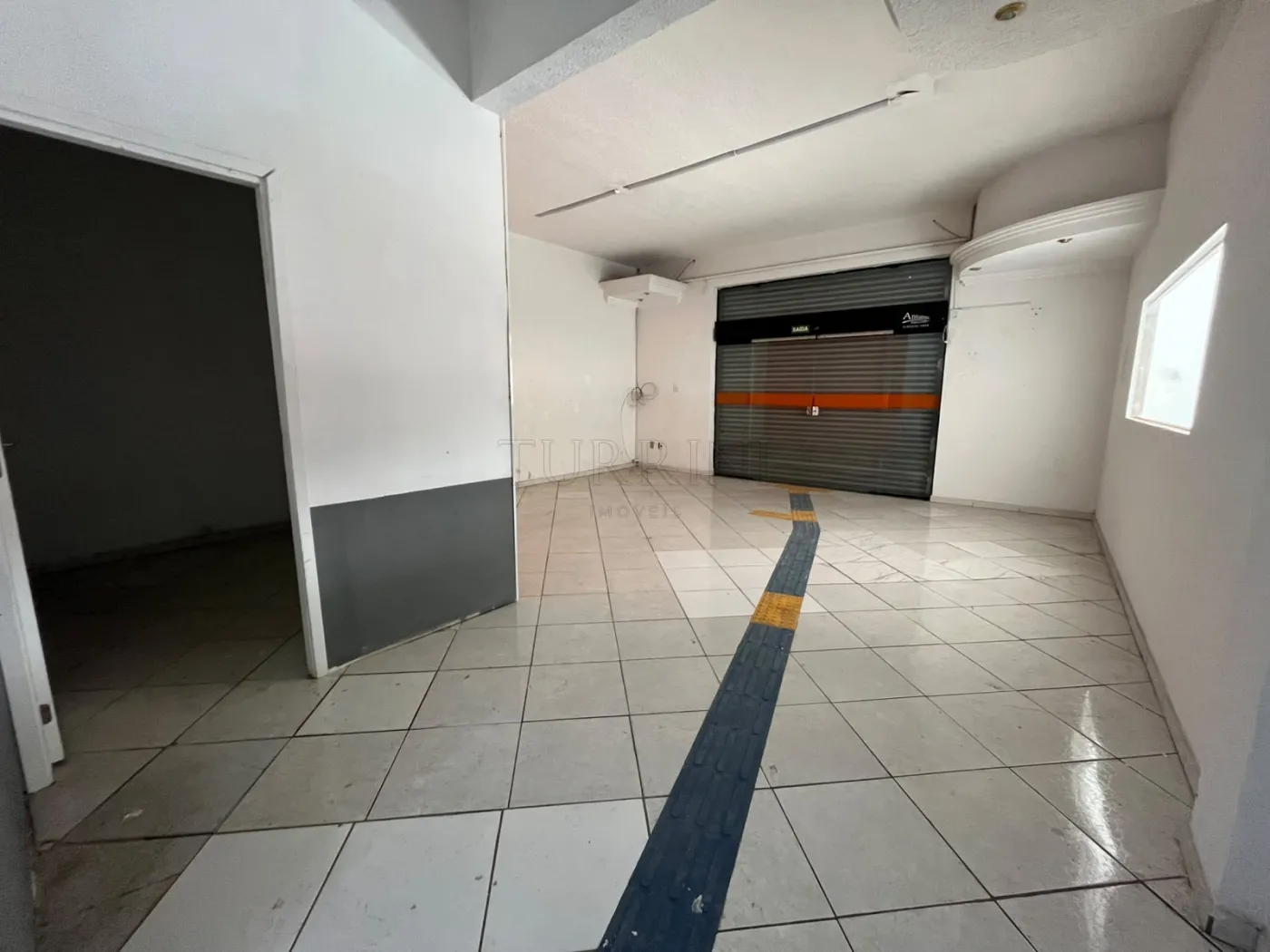 Alugar Comercial / Sal&atilde;o em Bauru R$ 15.000,00 - Foto 2
