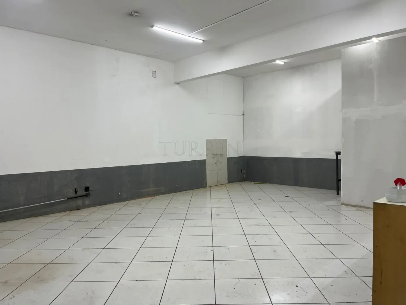 Alugar Comercial / Sal&atilde;o em Bauru R$ 15.000,00 - Foto 12