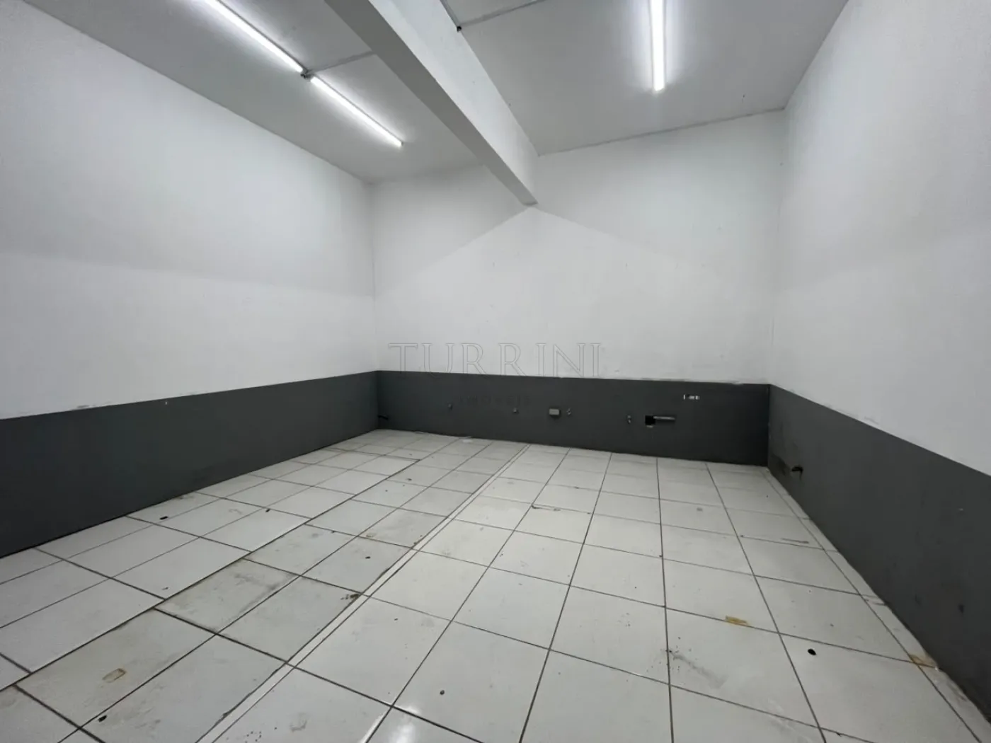 Alugar Comercial / Sal&atilde;o em Bauru R$ 15.000,00 - Foto 13