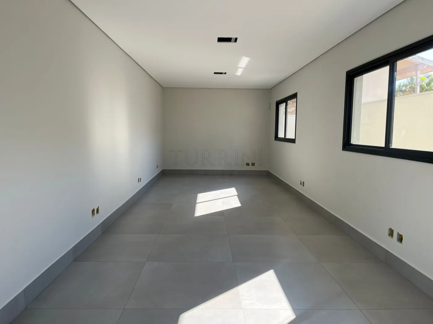 Alugar Comercial / Sal&atilde;o em Bauru R$ 10.000,00 - Foto 5