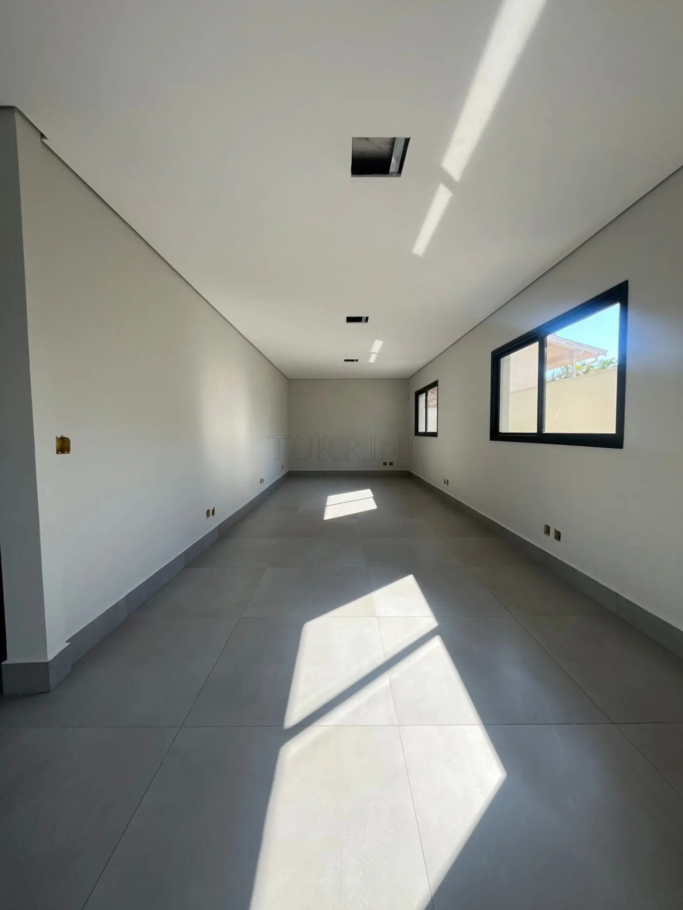 Alugar Comercial / Sal&atilde;o em Bauru R$ 10.000,00 - Foto 17