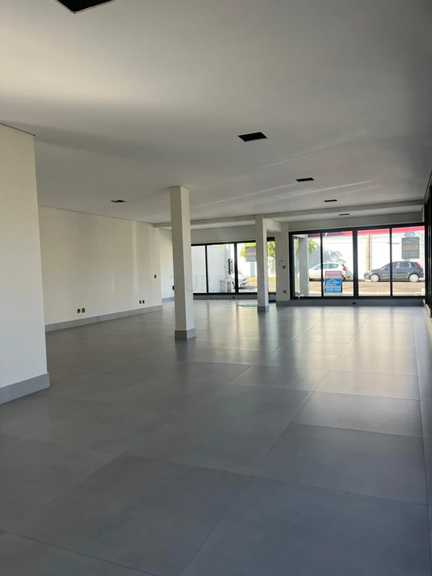 Alugar Comercial / Sal&atilde;o em Bauru R$ 10.000,00 - Foto 31