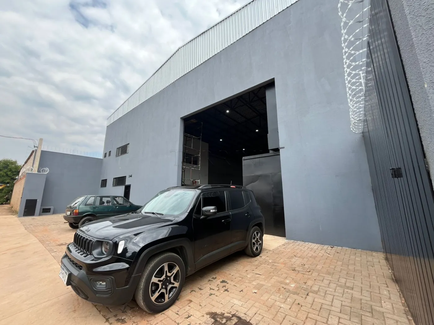 Alugar Comercial / Galp&atilde;o em Bauru R$ 25.000,00 - Foto 1