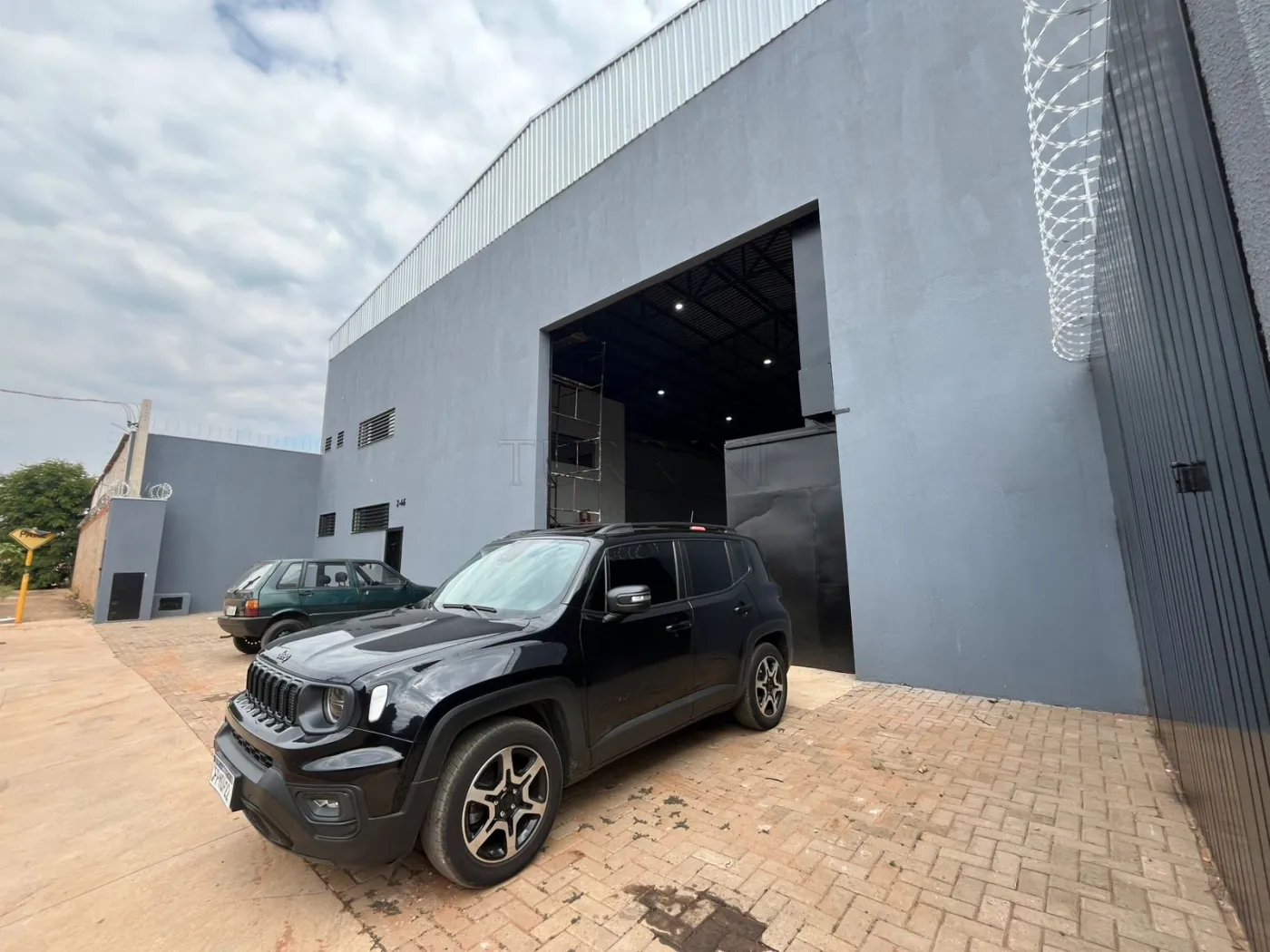 Alugar Comercial / Galp&atilde;o em Bauru R$ 25.000,00 - Foto 4