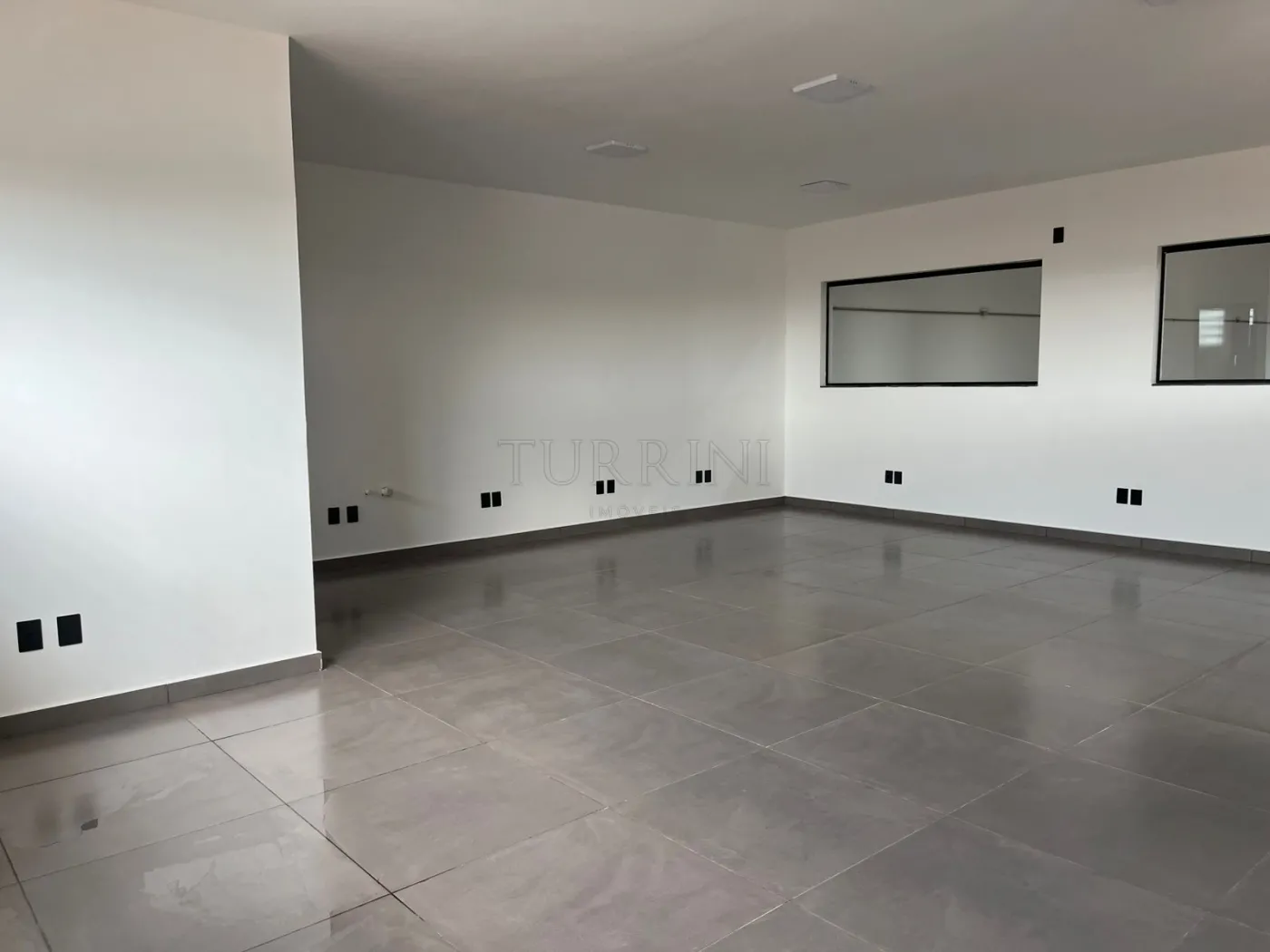 Alugar Comercial / Galp&atilde;o em Bauru R$ 25.000,00 - Foto 5