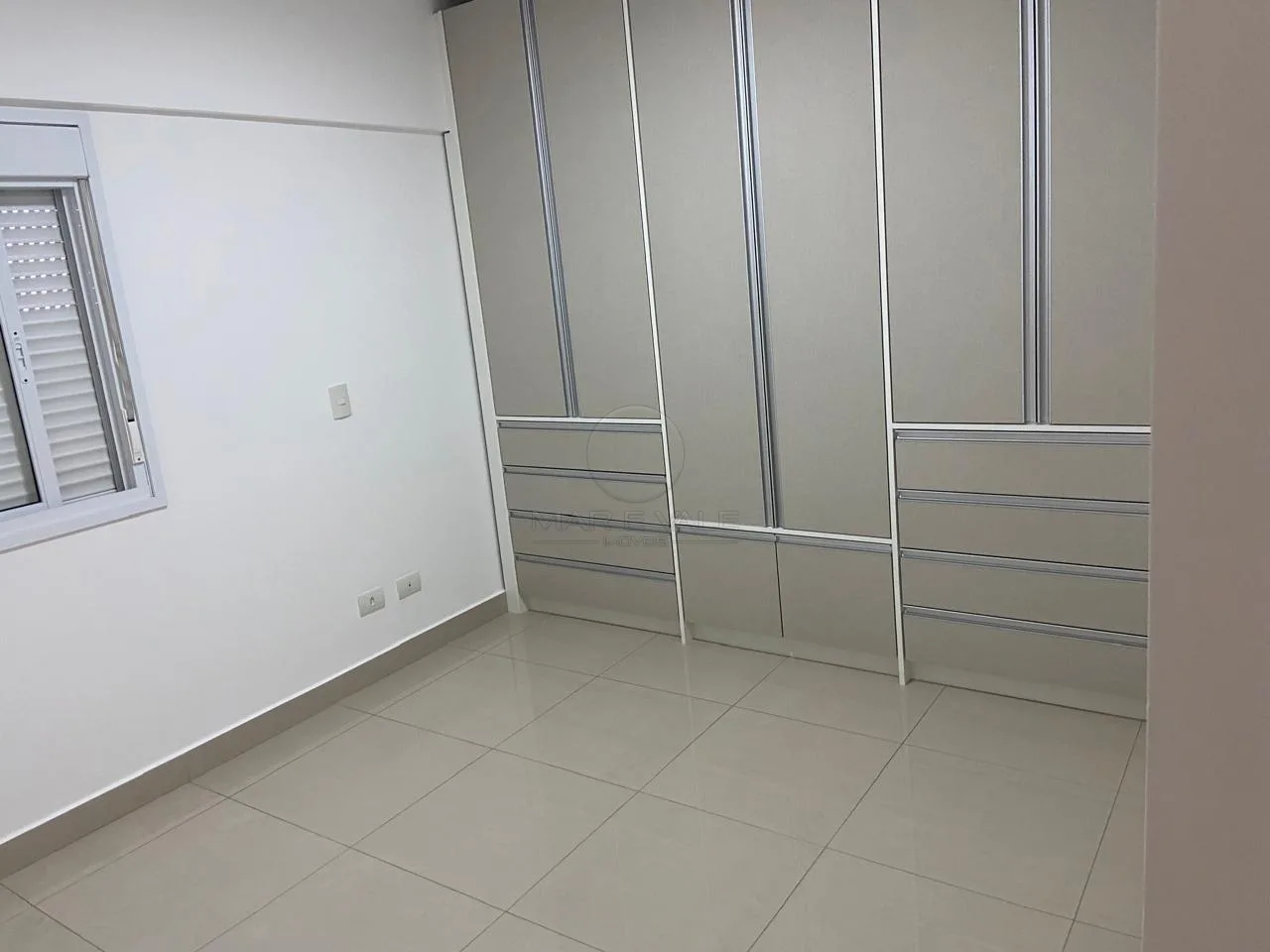 Alugar Apartamento / Padr&atilde;o em S&atilde;o Jos&eacute; dos Campos R$ 5.000,00 - Foto 8