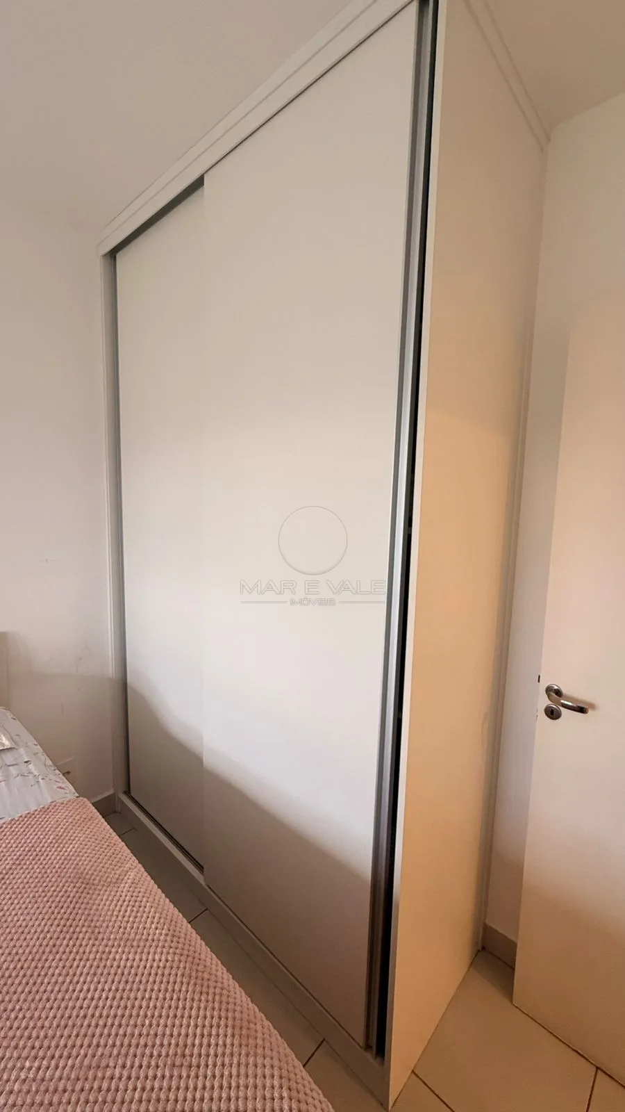 Alugar Apartamento / Padr&atilde;o em S&atilde;o Jos&eacute; dos Campos R$ 3.000,00 - Foto 9