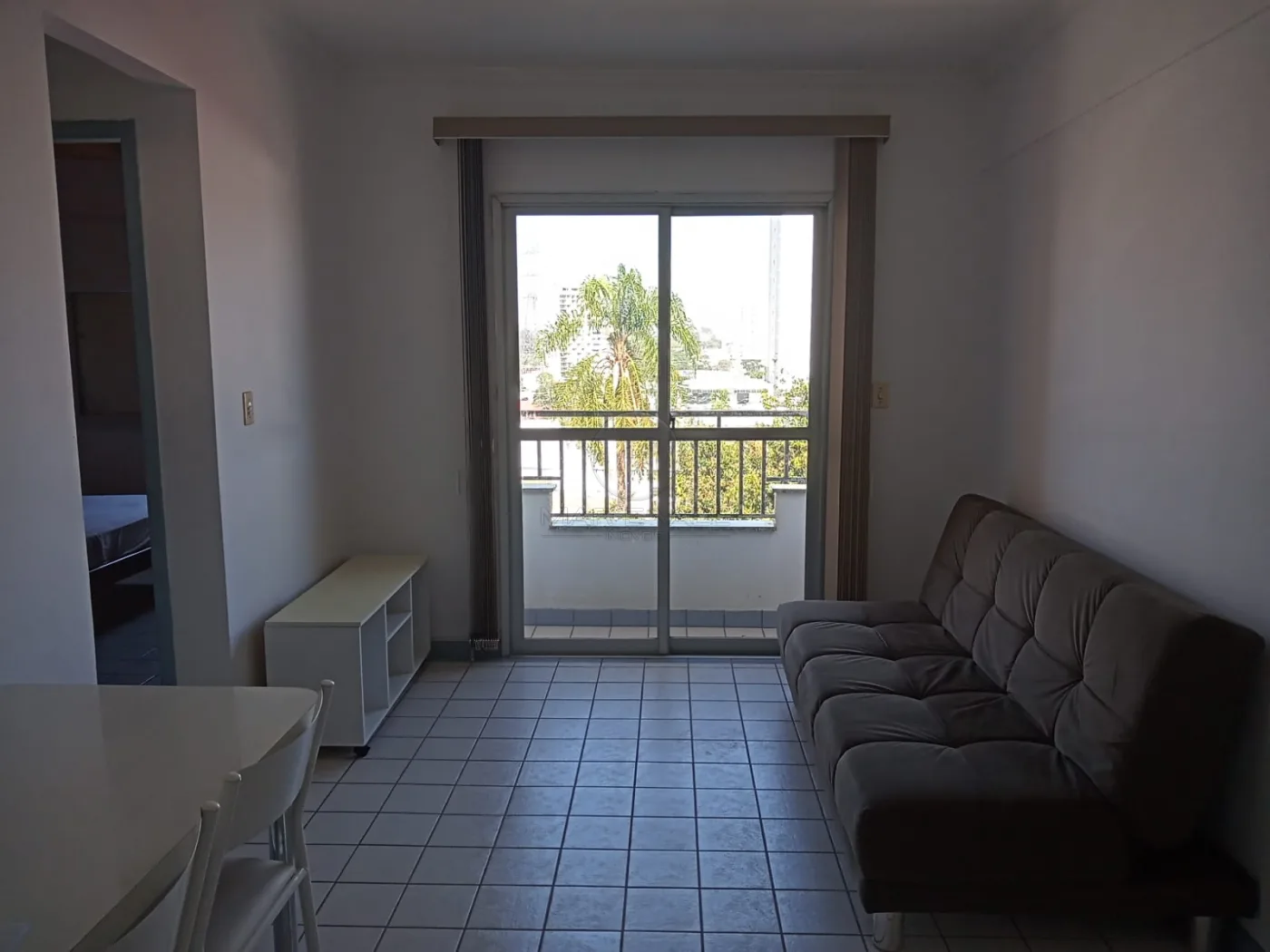 Comprar Apartamento / Padr&atilde;o em S&atilde;o Jos&eacute; dos Campos R$ 405.000,00 - Foto 1