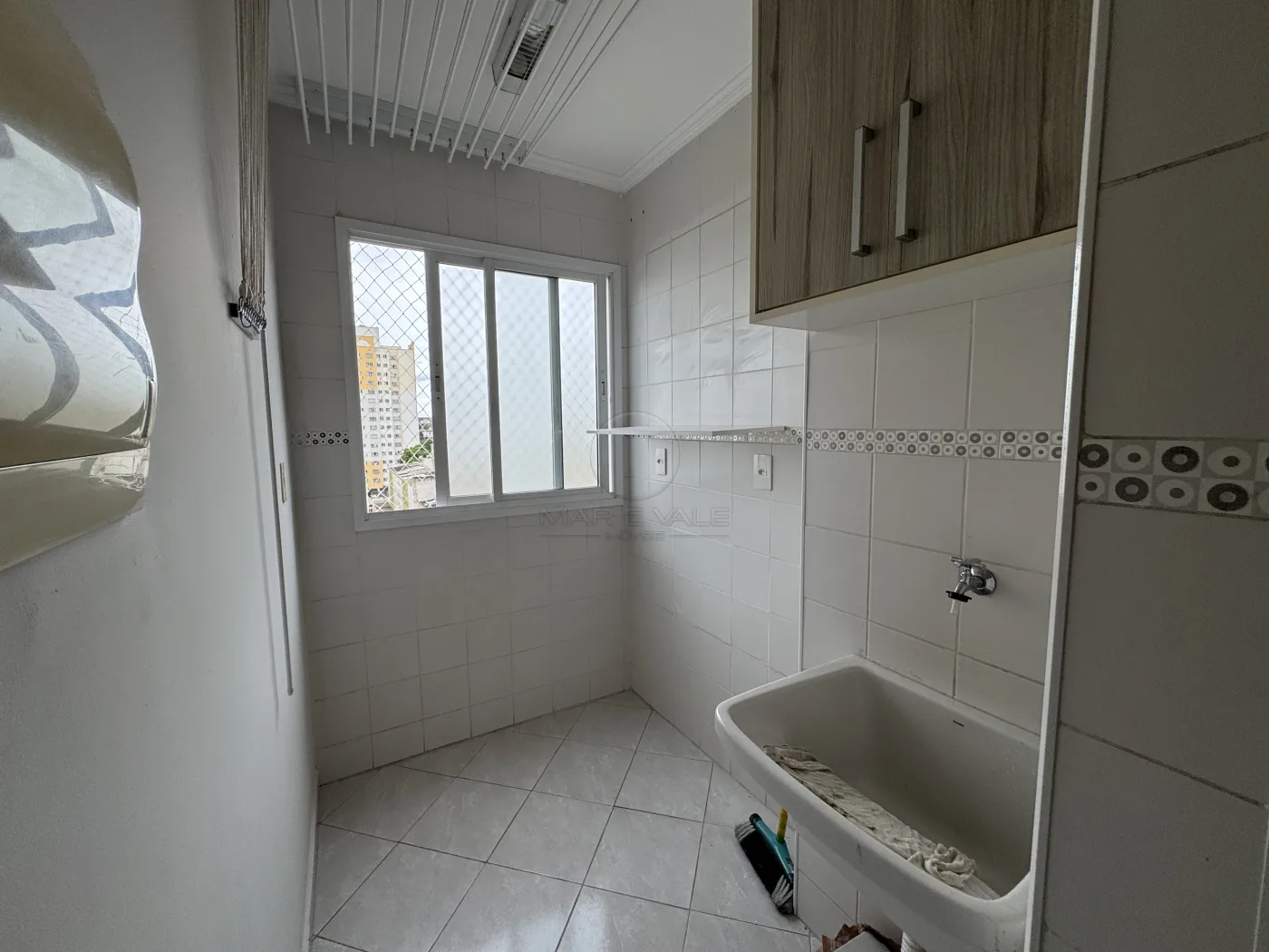Alugar Apartamento / Padr&atilde;o em S&atilde;o Jos&eacute; dos Campos R$ 3.890,00 - Foto 13