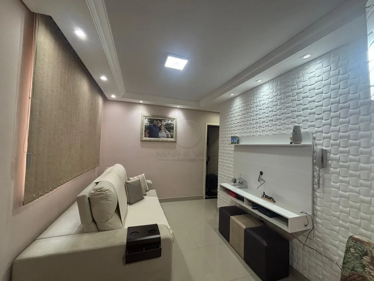 Comprar Apartamento / Padr&atilde;o em S&atilde;o Jos&eacute; dos Campos R$ 320.000,00 - Foto 2