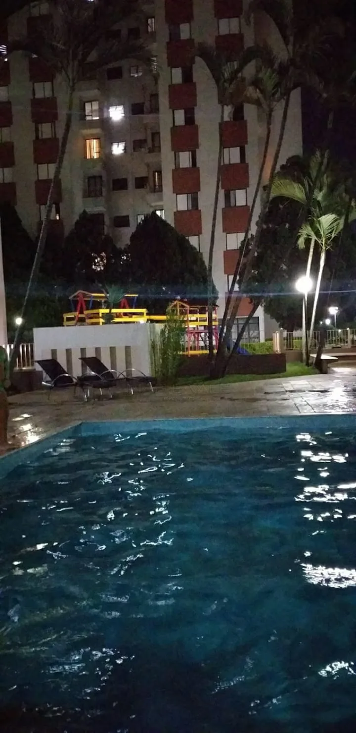 Alugar Apartamento / Padr&atilde;o em S&atilde;o Jos&eacute; dos Campos R$ 2.800,00 - Foto 12