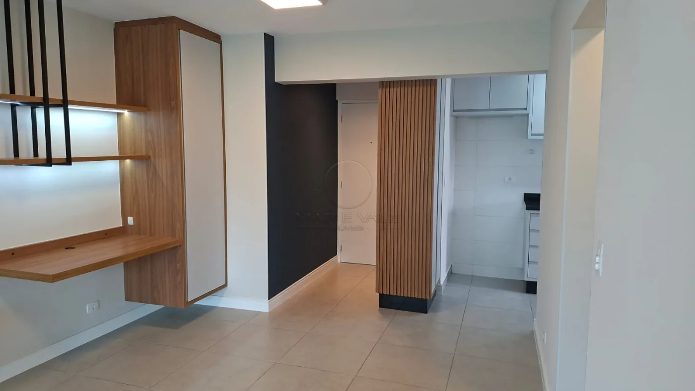 Alugar Apartamento / Padr&atilde;o em S&atilde;o Jos&eacute; dos Campos R$ 4.000,00 - Foto 5
