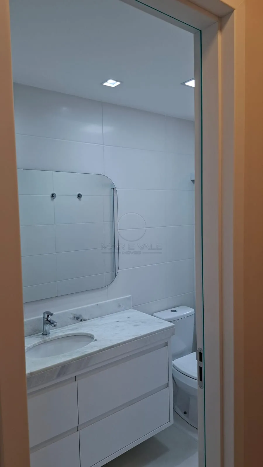 Alugar Apartamento / Padr&atilde;o em S&atilde;o Jos&eacute; dos Campos R$ 4.000,00 - Foto 17