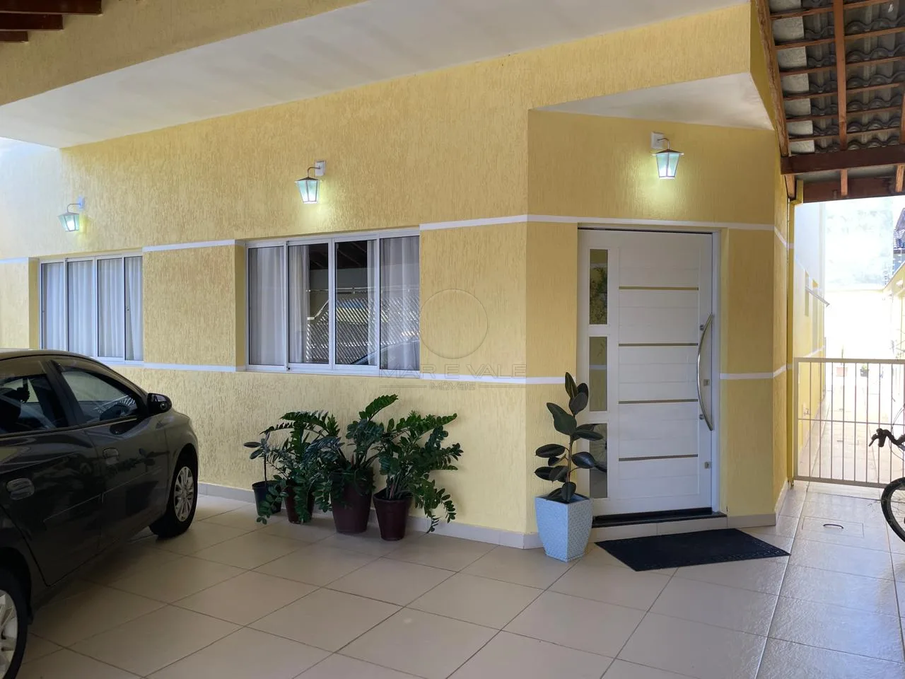 Comprar Casa / Padr&atilde;o em S&atilde;o Jos&eacute; dos Campos R$ 1.300.000,00 - Foto 1