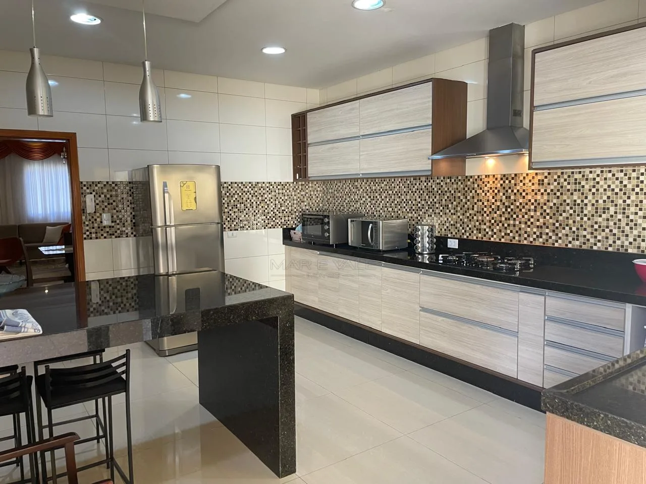 Comprar Casa / Padr&atilde;o em S&atilde;o Jos&eacute; dos Campos R$ 1.300.000,00 - Foto 14