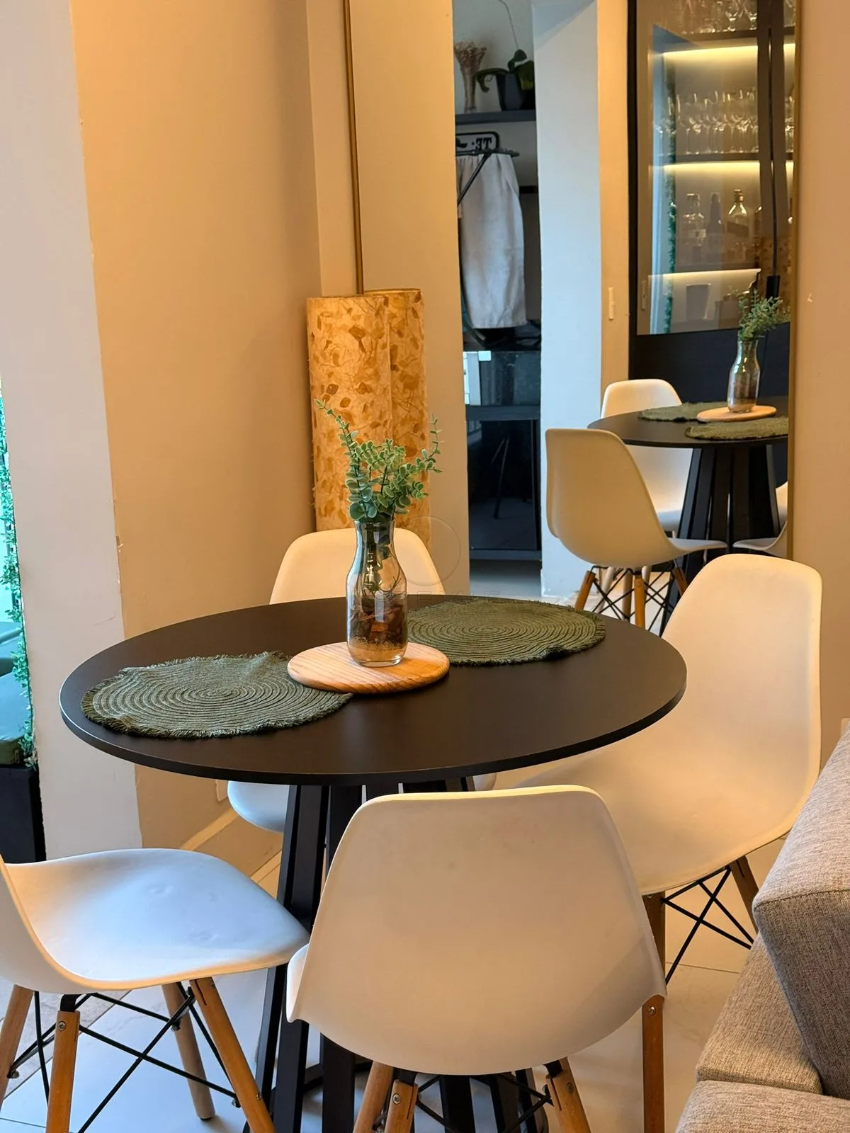 Comprar Apartamento / Padr&atilde;o em Jacare&iacute; R$ 410.000,00 - Foto 3