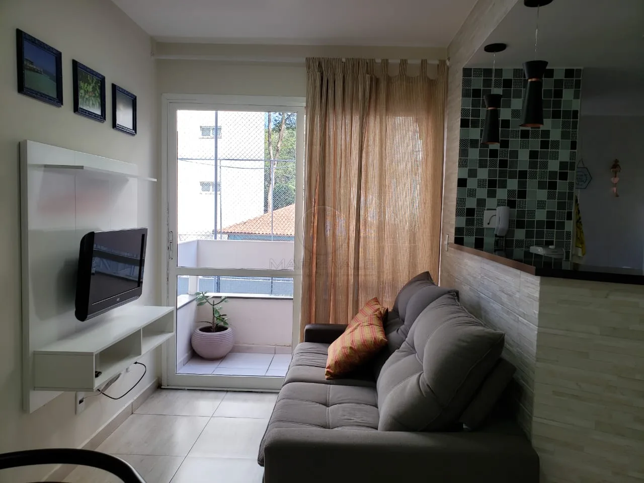 Alugar Apartamento / Padr&atilde;o em S&atilde;o Jos&eacute; dos Campos R$ 2.450,00 - Foto 1
