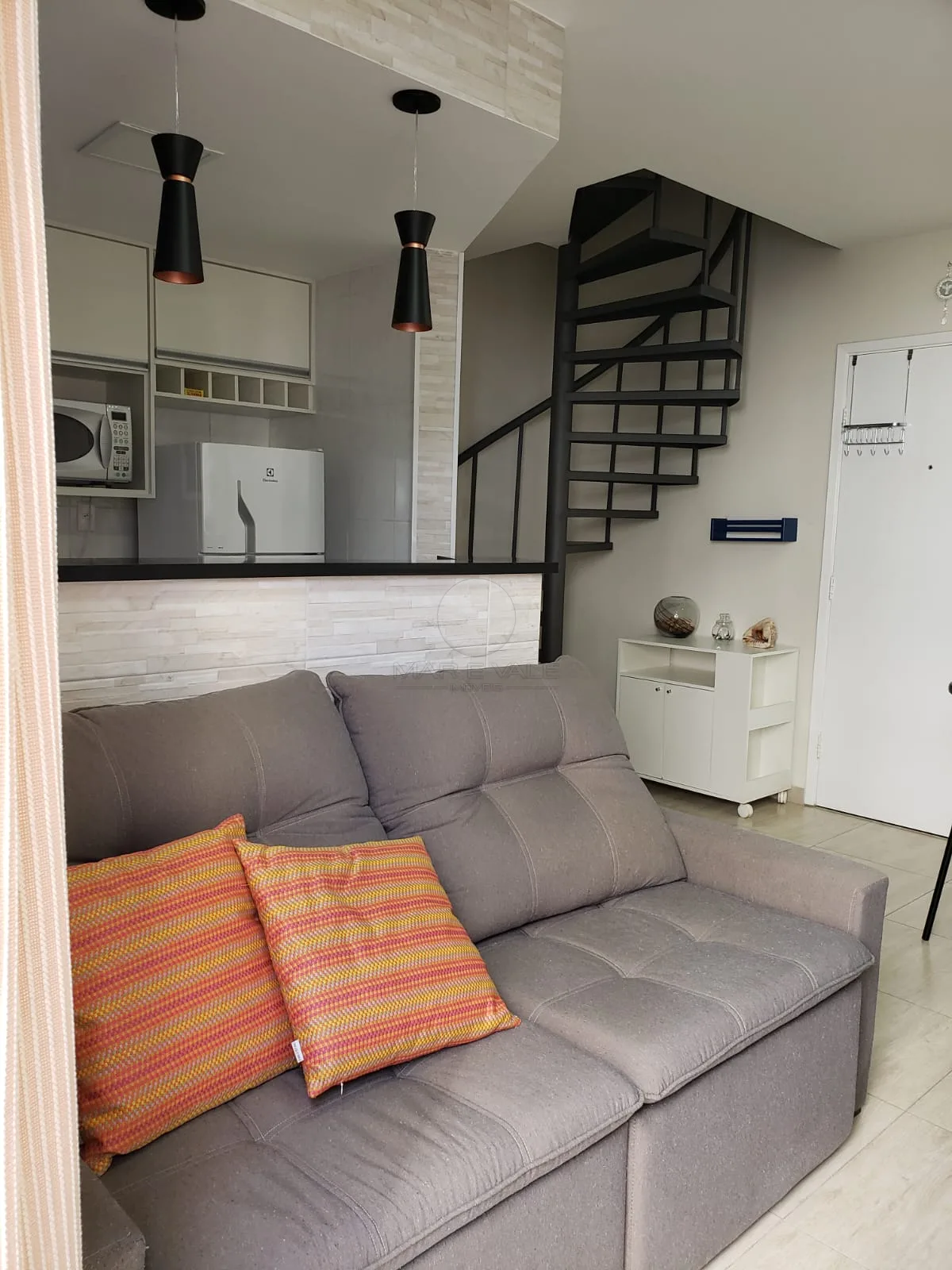 Alugar Apartamento / Padr&atilde;o em S&atilde;o Jos&eacute; dos Campos R$ 2.450,00 - Foto 8