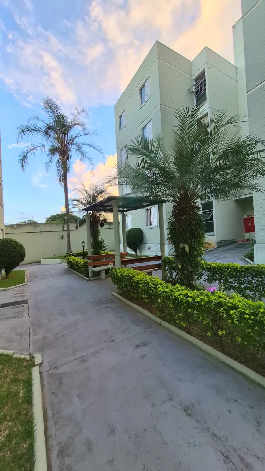 Comprar Apartamento / Padr&atilde;o em S&atilde;o Jos&eacute; dos Campos R$ 339.000,00 - Foto 9